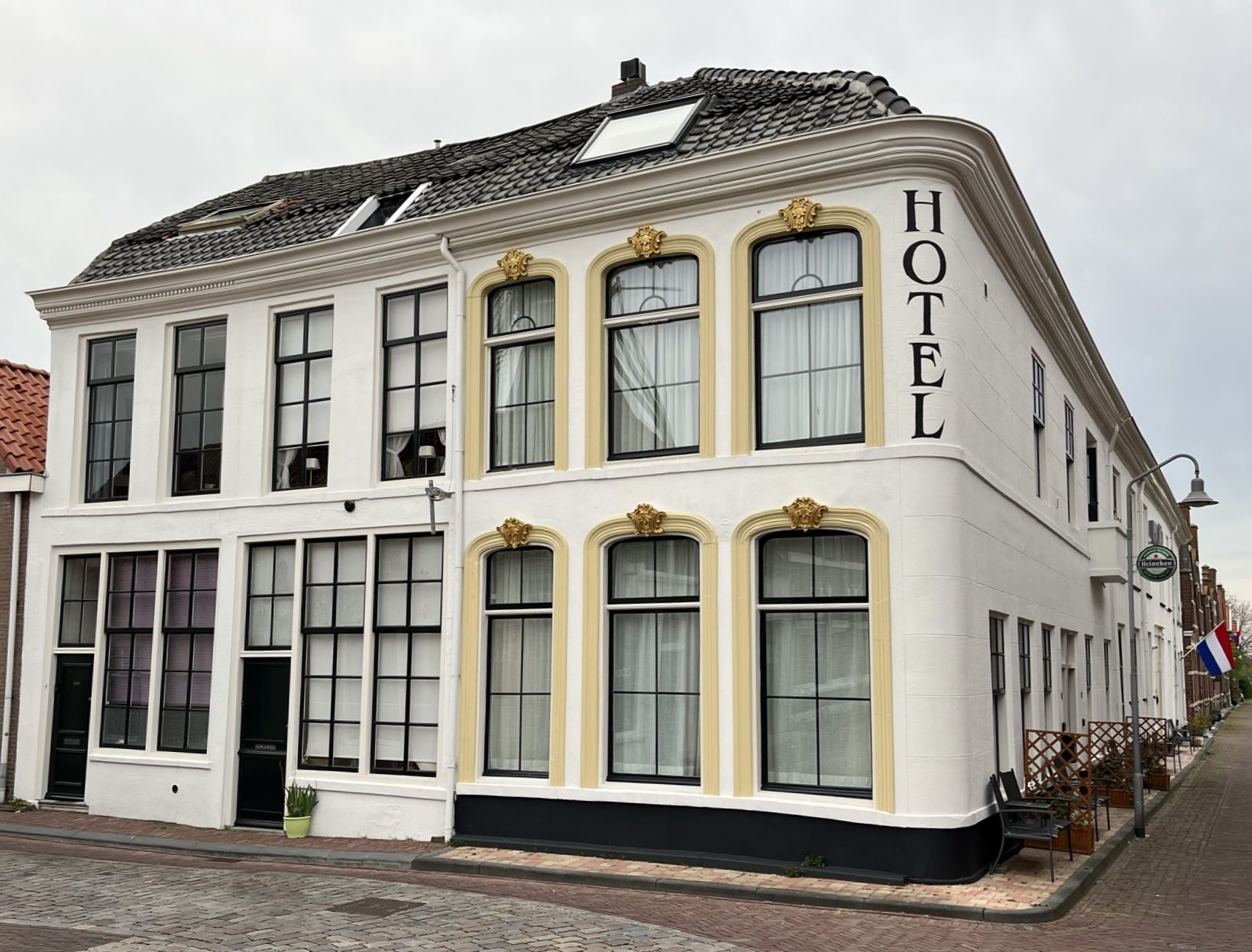 Hotel